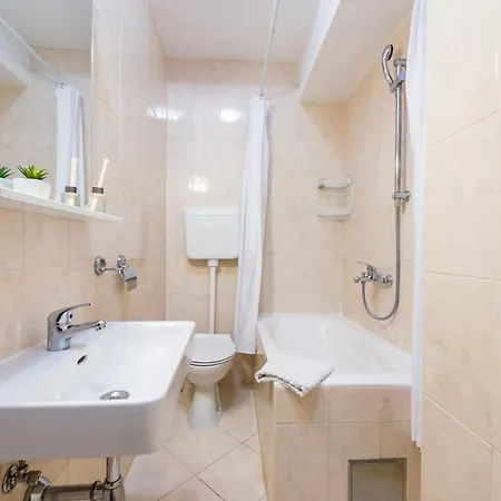 オールド タウン ファイネスト * ドゥブロブニク