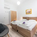 Διαμέρισμα Old Town Finest Ντουμπρόβνικ