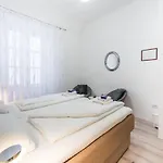 Apartman Old Town Finest *