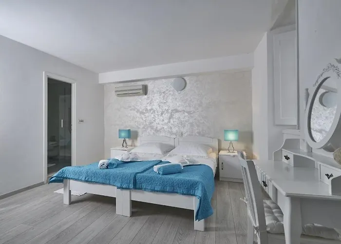 Old Town Finest Apartament