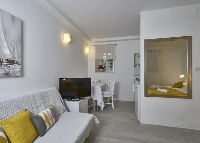 Old Town Finest Apartament