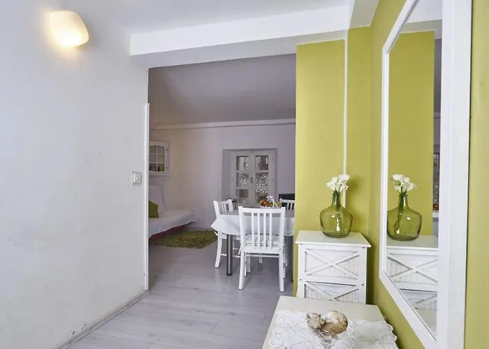 Old Town Finest Apartament