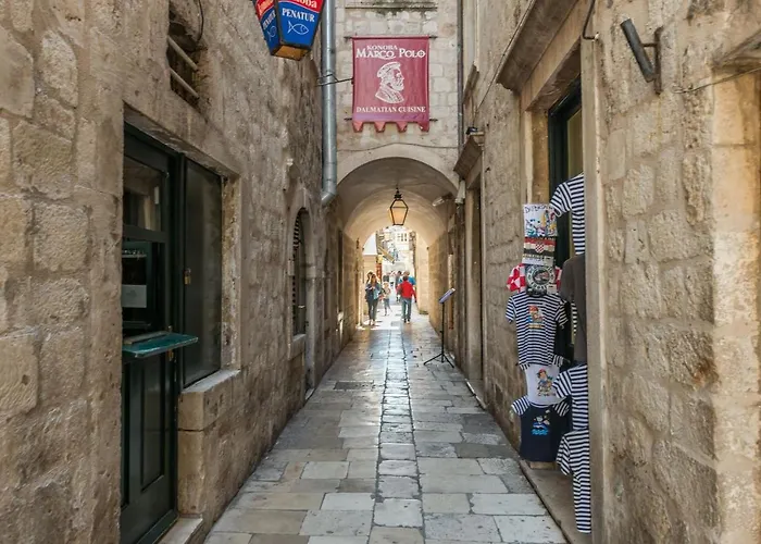 Old Town Finest * דוברובניק